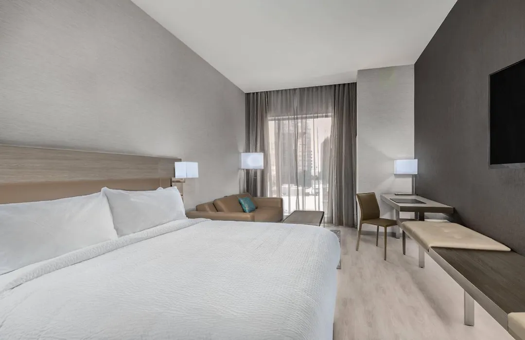 Ac Hotel By Marriott Charlotte City Center-1